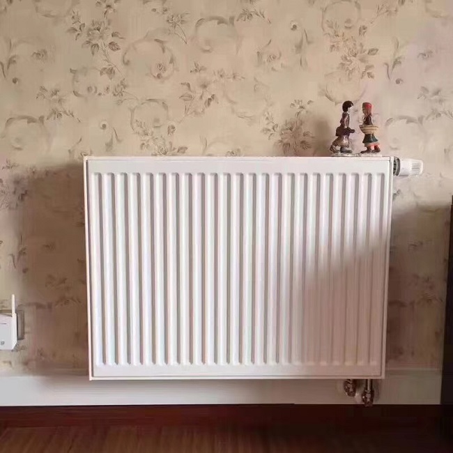 暖氣片明裝安裝